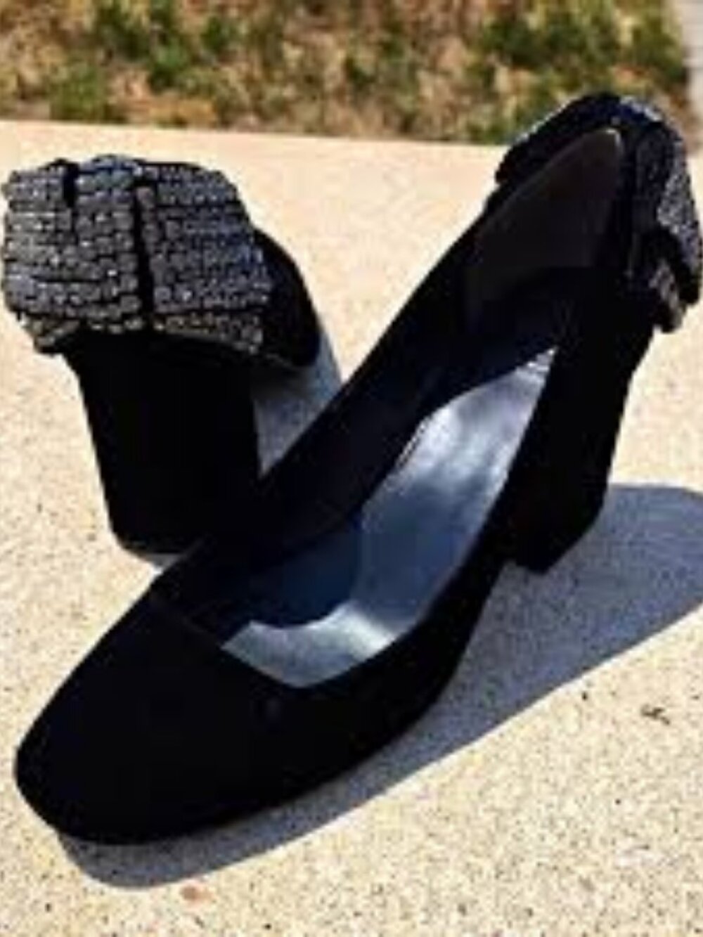 NWOB Womens Tory Burch Black Josephine Velvet Rhinestone Bow Pumps 5.5